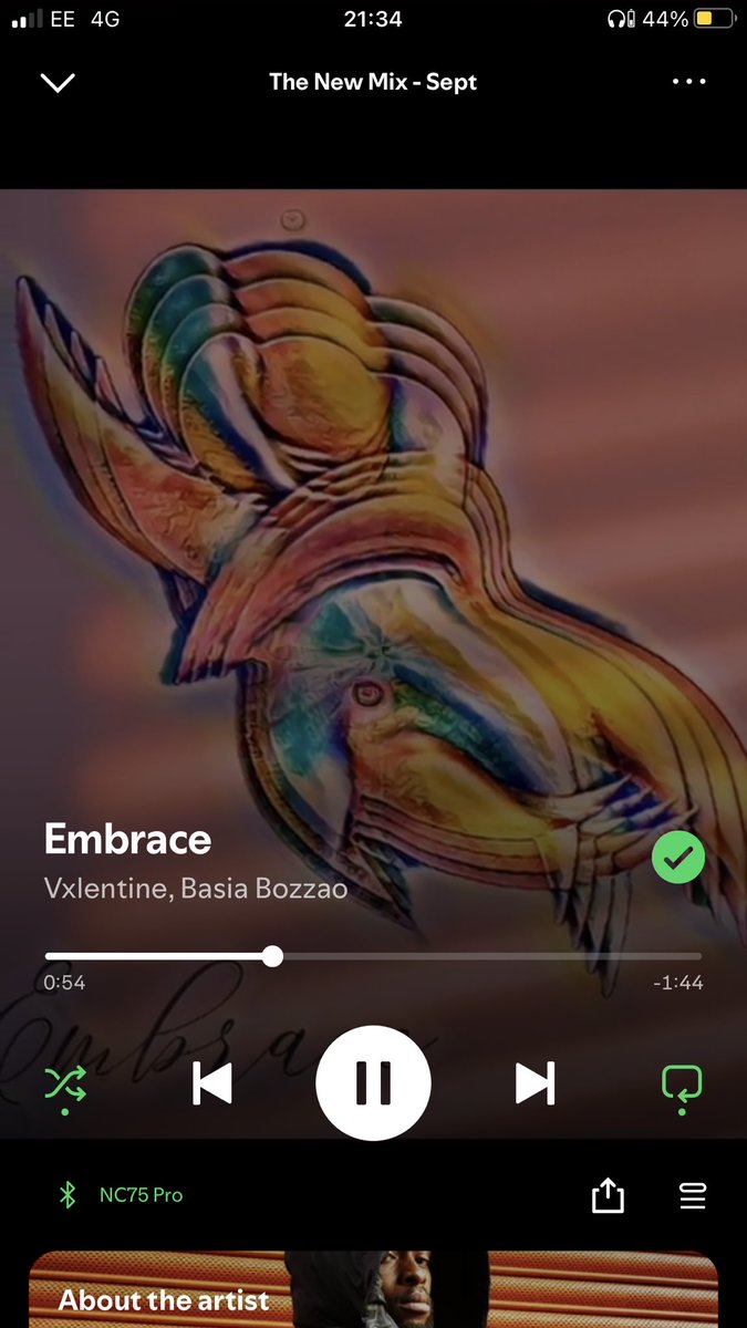 On repeat 🔁 

<a href="/basiabozzao/">Basia Bozzao</a> <a href="/Valvenus16/">Valentine Olukoga</a>  🫶🏽✨
