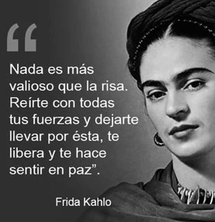 MnicaPuente3's tweet photo. #LaSonrisa es un gesto que produce muchos beneficios. Al sonreír, nuestro cuerpo libera endorfinas y serotoninas, dos hormonas que nos hacen sentir más felices, menos estresados y mejorar nuestro estado de ánimo. #DiaMundialDeLaSonrisa #DiaDeSonreirAlMundo @CENASACuba https://t.co/VitDWTF38V