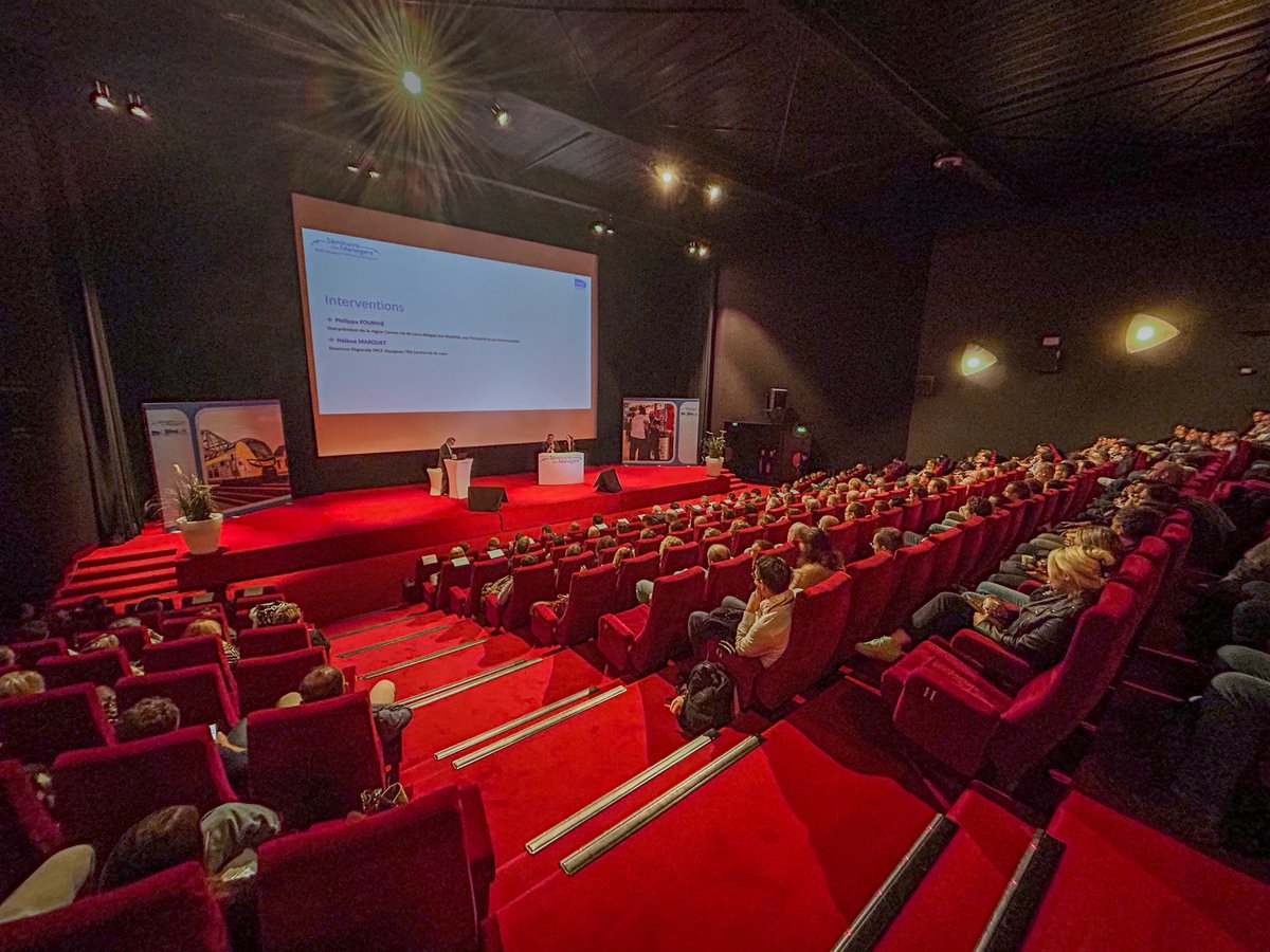 Hier à #Vierzon, pour notre séminaire annuel, j'étais aux côtés de nos managers et collaborateurs pour célébrer les réussites de cette année Olympique et travailler ensemble sur les défis à venir. Merci à <a href="/PF18VZ/">Philippe Fournié</a> pour sa présence. #SNCF