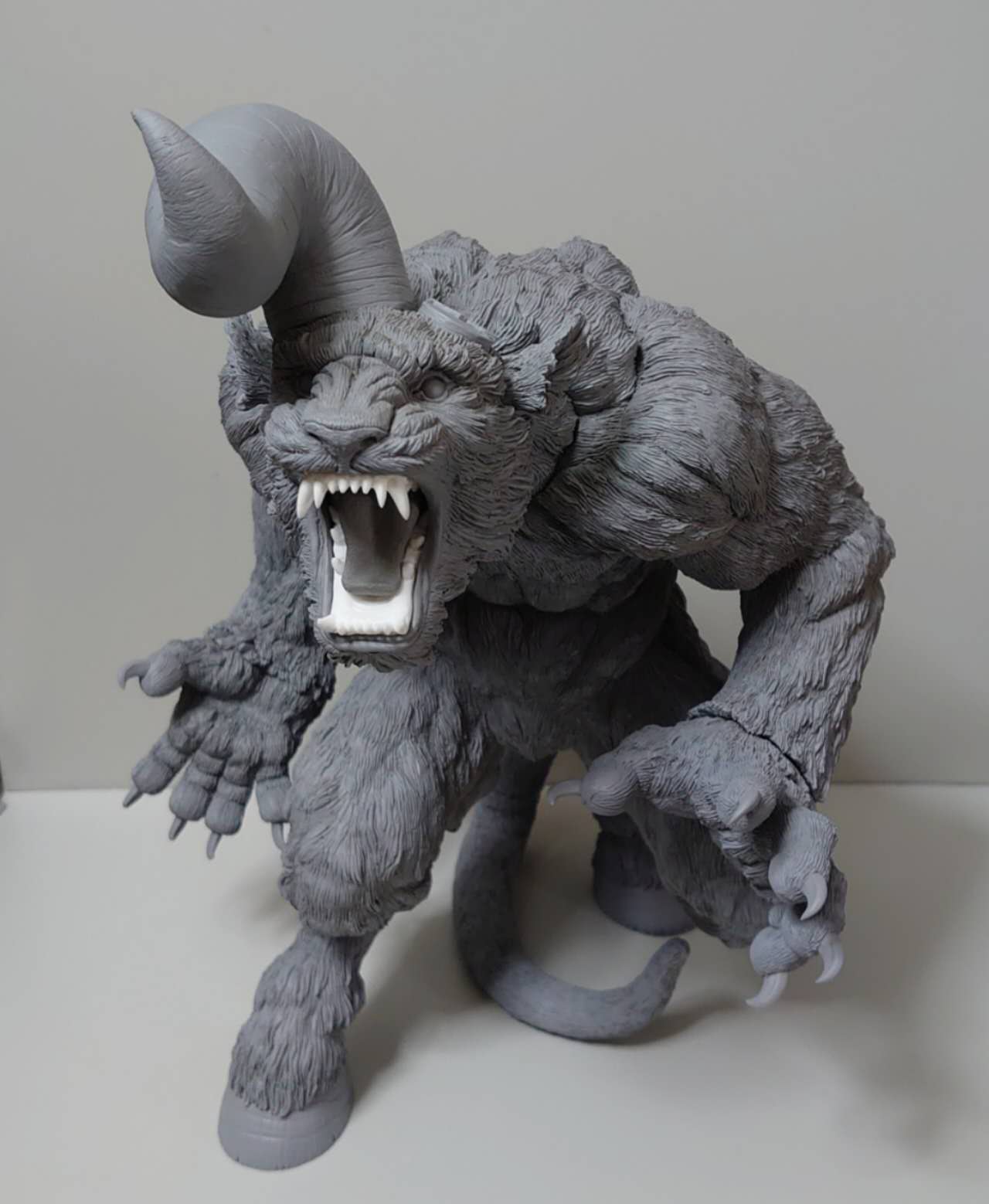 白泉社 - 大ベルセルク展 ゾッド　人型 Amazon.co.jp: 大ベルセルク展 ゾッド人型 福岡 ベルセルク展