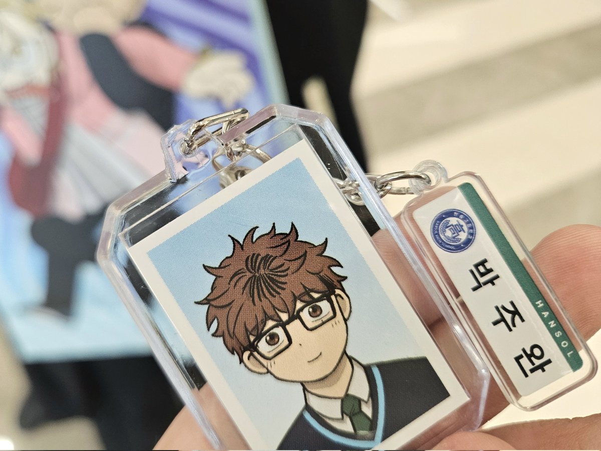 집이 없어 팝업 다녀왔어요
저녁 시간으로 예약했더니 품절이 많아서 조금 아쉬웠지만 그래도 팝업 잘 꾸며져 있어서 재밌었어요