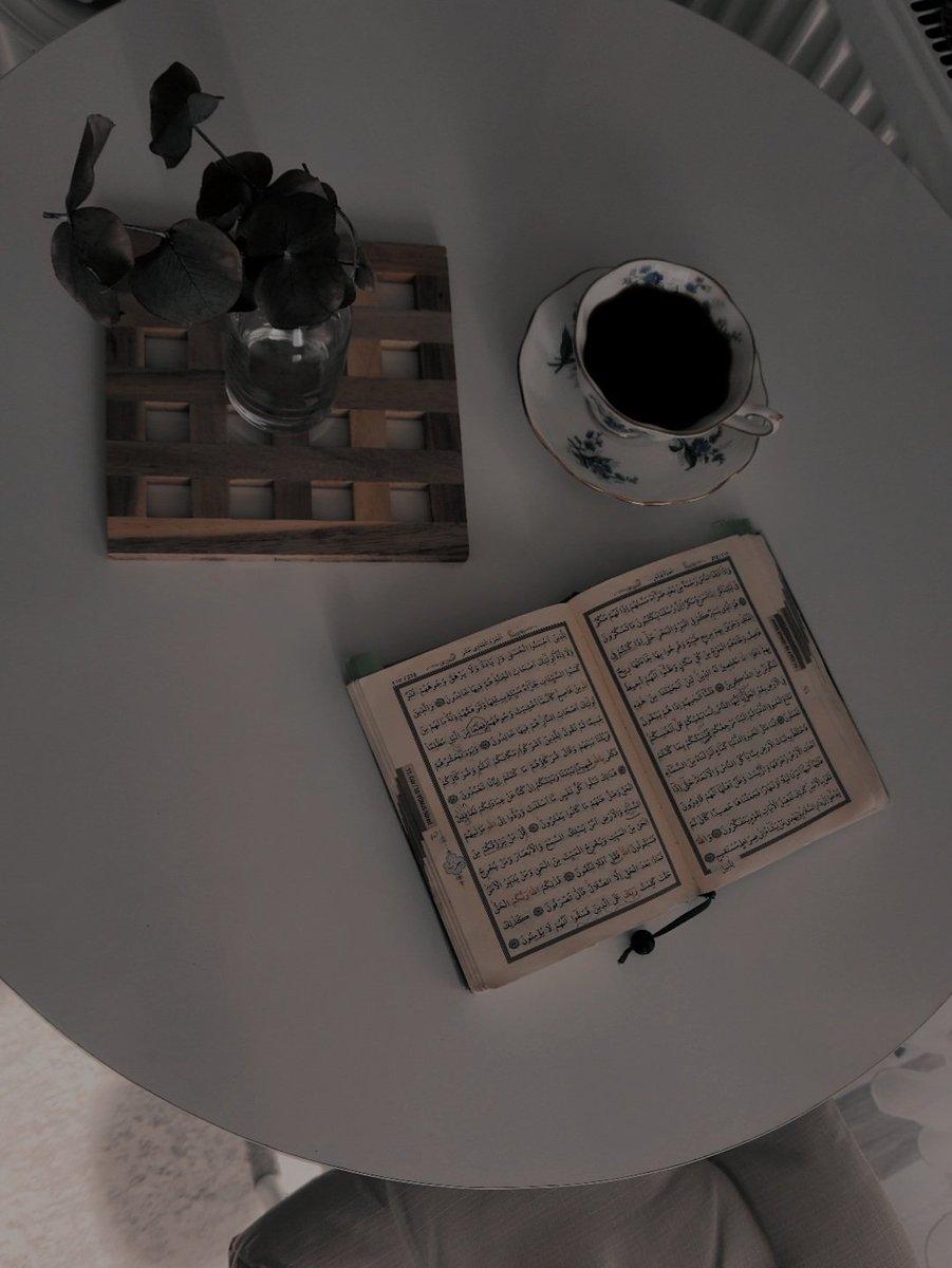 Hayatımdaki eksikleri tamamlıyorum sanki. Her şey olmuş ve geçmiş, ben Rabbimle kalmışım..