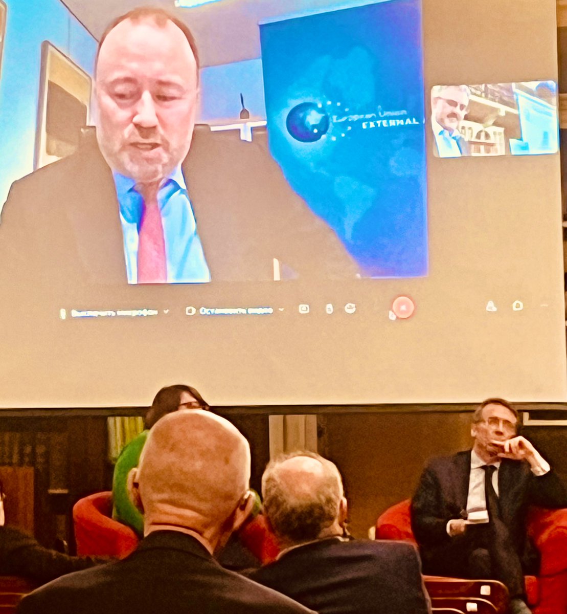 shelleydeane's tweet image. “As a small #state in the #EU the #peaceprocess made us different” 
Brian Glynn @eu_eeas on #Ireland’s #peacemaking character 

@BostonCollege @uniofgalway 
@MaryCMurphy 
@niallodoc 
@Library_RIA