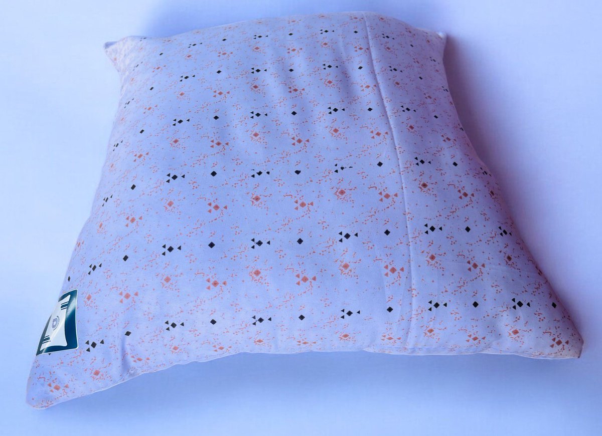 chokhadecors's tweet image. Whether binge-watching your favorite series or hosting guests,our sofa cushions bring the best of comfort and style to your living room.🛋️🏠

#SofaVibes #HomeComfort #trend
#InteriorDesign #LivingRoomGoals #CushionLove
#HomeDecor #comingsoon #chokhadecors #cushion #luxury #pillow