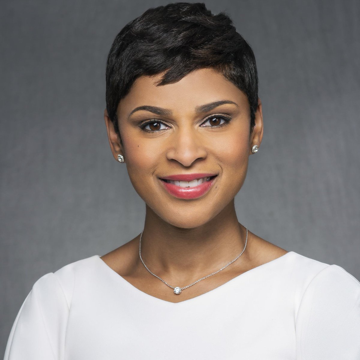Congratulations to <a href="/CBSNews/">CBS News</a>' national correspondent <a href="/Jerickaduncan/">Jericka Duncan</a>, who will now anchor the Saturday and Sunday editions of the CBS Weekend News, starting tomorrow.

Read more: bit.ly/4eT0D8z
