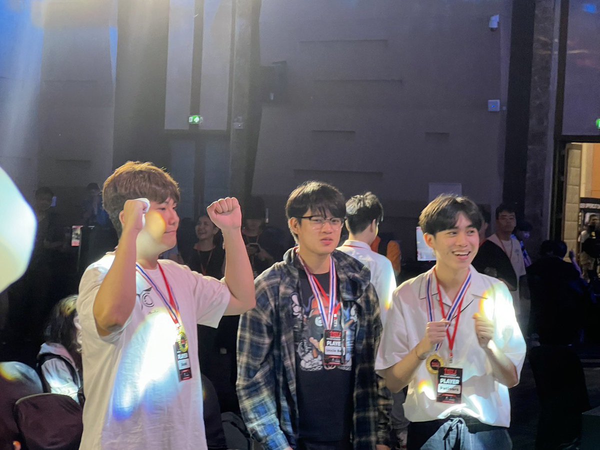 ThaigerUppercut tweet media