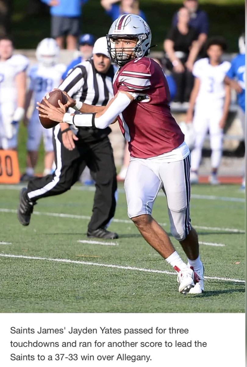 🚨 <a href="/JaydenYates11/">Jayden Yates</a>  put on a show yesterday. 14/19 216 yds 3 TDs
10 carries 110 yds 1 TD