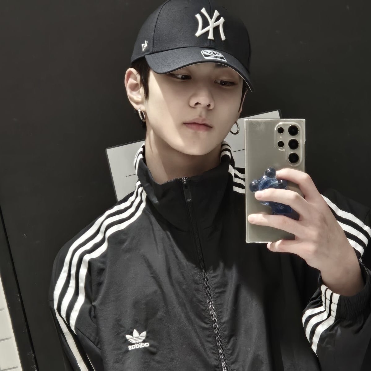 พี่จองวอนหนุ่มอดิดาส คือที่ 🤟🏻