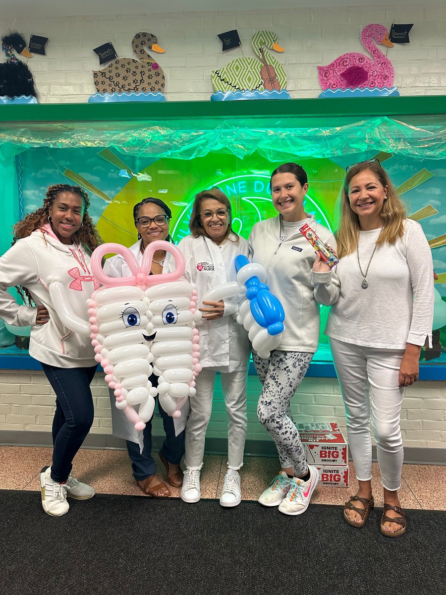 SilvermineDLMS's tweet photo. It’s National Dental Hygiene Month and Silvermine Swans are celebrating!!! Wearing white and looking like pearly whites, Swans are learning tips and tricks to keeping a healthy smile 😁

Ps - don’t forget to donate candy for PTA’s end of October festivities 😉 https://t.co/9sqDvCQRTF
