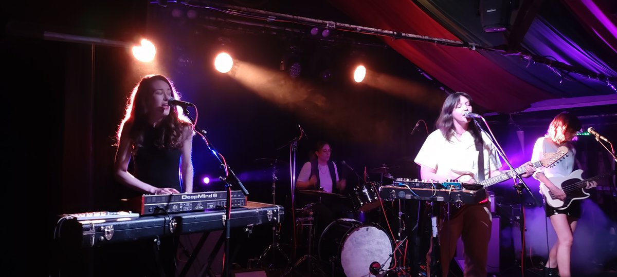 1000GigGuy tweet media