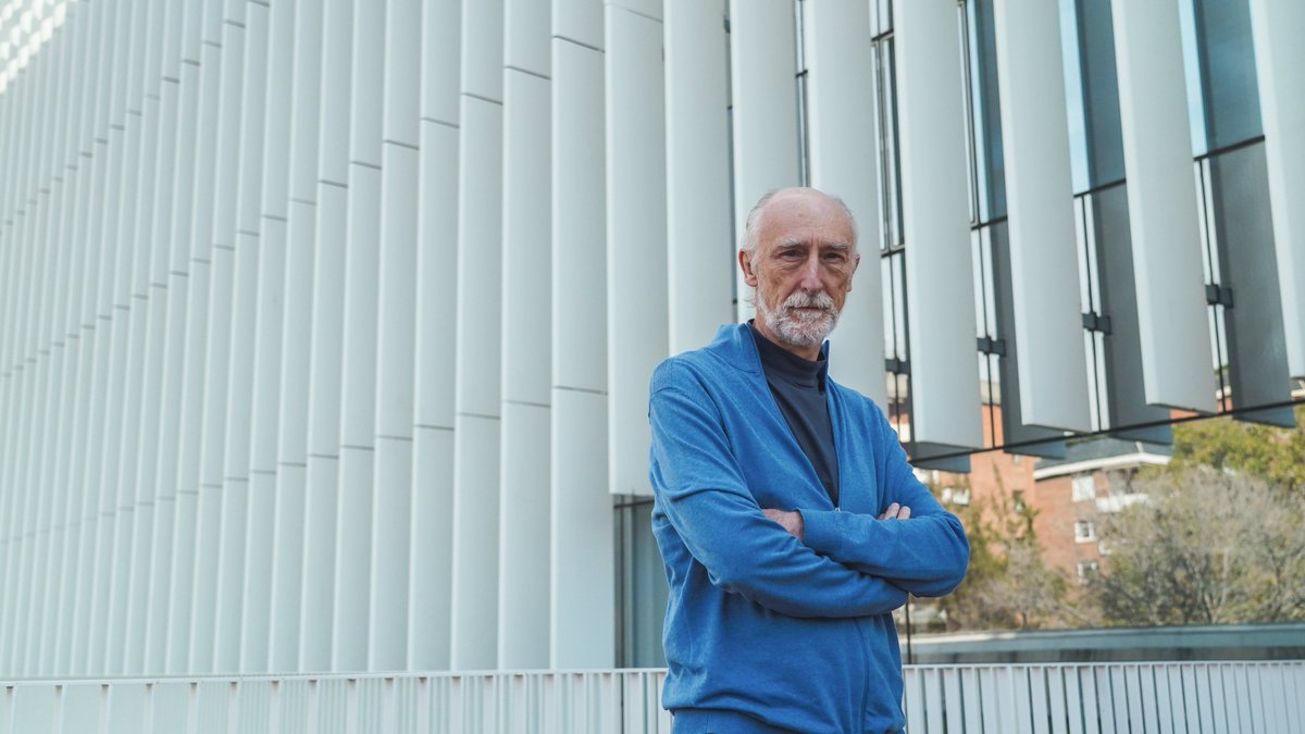 BSC-CNS (@bsc_cns) on Twitter photo 🏅The Director of the Life Sciences Department, <a href="/Alfons_Valencia/">AlfonsoValencia alfonsovalencia.bsky.social</a>, among the 🔝Biomedical Researchers in Spain in the Stanford ranking 2024
👏Congratulations, Alfonso!
➡bsc.es/ZVX 🏅The Director of the Life Sciences Department, <a href="/Alfons_Valencia/">AlfonsoValencia alfonsovalencia.bsky.social</a>, among the 🔝Biomedical Researchers in Spain in the Stanford ranking 2024
👏Congratulations, Alfonso!
➡bsc.es/ZVX