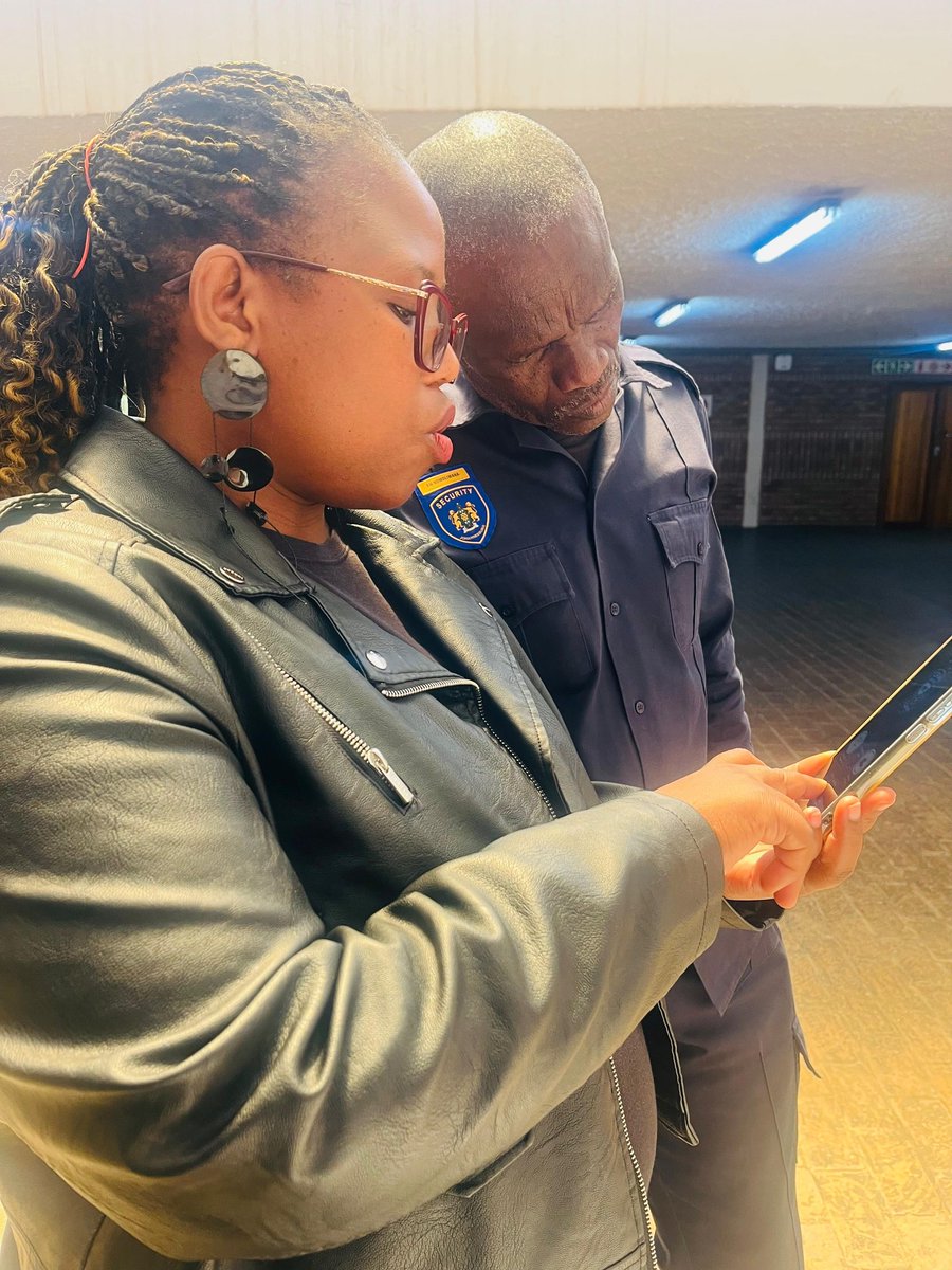 GautengeGov's tweet photo. Earlier today at Danie Van Zyl Recreational Centre, we helped residents activate the #GautengePanicButton, a vital tool to connect with emergency services & report crime in real-time! If you missed it, you can still download the app from Google Play Store or App Store. https://t.co/1re2f5NWS7