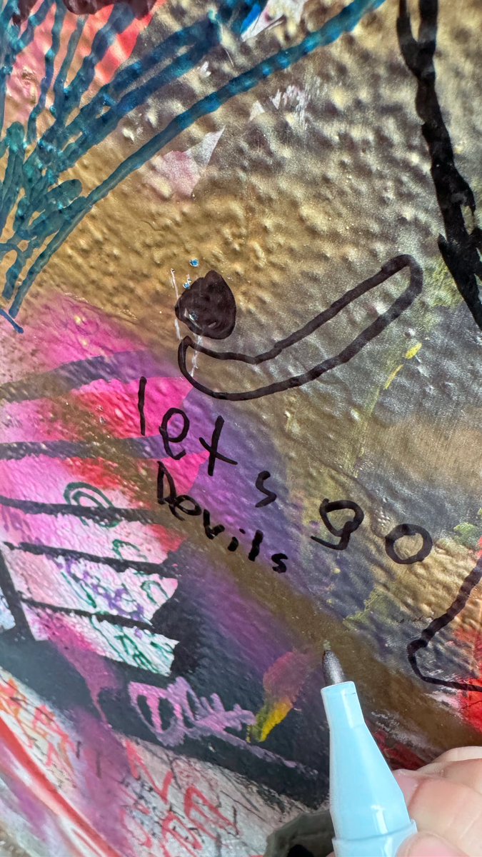 riskybizness's tweet image. Oliver at the Lenin Wall in Prague; 3 hours ‘til puck drop #LetsGoDevils #NJDevils @NJDevils