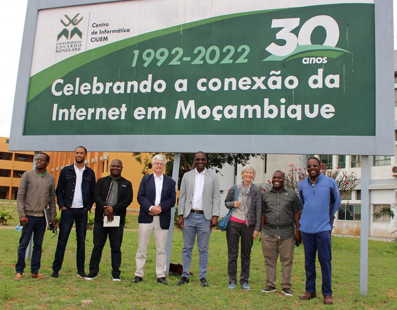 We are delighted to have signed a MoU with the  Centro de Informática da Universidade Eduardo Mondlane, Mozambique on 30  September ict4d.org.uk/.../mou-signed…, focusing initially on sharing resources on the safe, wise and secure use of digital tech through community radio stations.