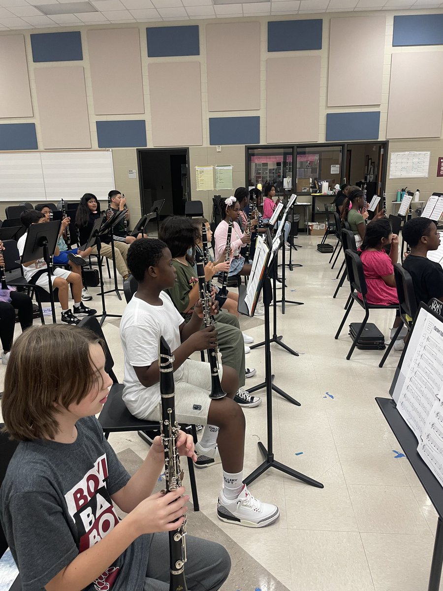 It was a big day in clarinet class! We made it all the way through our upper joint #2 page and earned our lower joints! 🎶 “Wow, C never sounded so good in my life!”