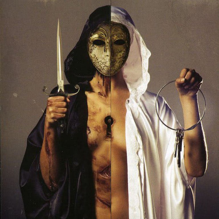 ANTIVISTSLAYER's tweet photo. happy birthday to one of the best albums https://t.co/HJIx9uowrc