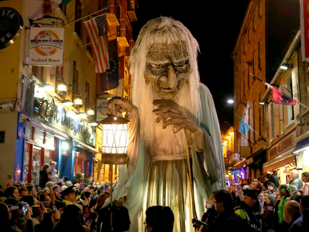Boston Irish Tourism (@thebostonirish) on Twitter photo #Ireland, the birthplace of #Halloween, celebrates its ancient tradition each October with dozens of fun #Samhain festivals in #Derry #Waterford #Longford #limerick #Galway + beyond! <a href="/GoToIrelandUS/">Tourism Ireland US</a> <a href="/DiscoverNI/">Northern Ireland</a>
irishmassachusetts.blogspot.com/2024/10/irelan… #Ireland, the birthplace of #Halloween, celebrates its ancient tradition each October with dozens of fun #Samhain festivals in #Derry #Waterford #Longford #limerick #Galway + beyond! <a href="/GoToIrelandUS/">Tourism Ireland US</a> <a href="/DiscoverNI/">Northern Ireland</a>
irishmassachusetts.blogspot.com/2024/10/irelan…