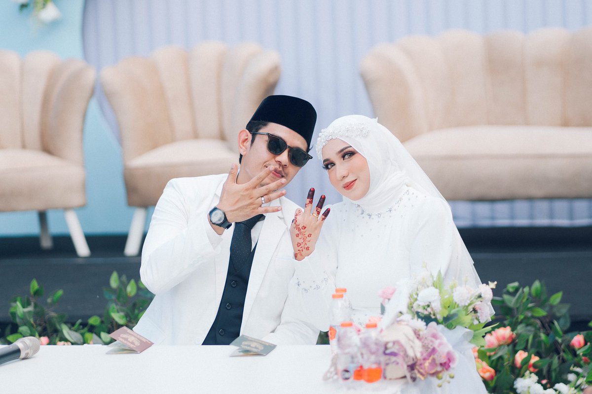 rizalishas's tweet photo. august 10th, 2024. our wedding day💍🤍 https://t.co/DVQX0s5Xc1
