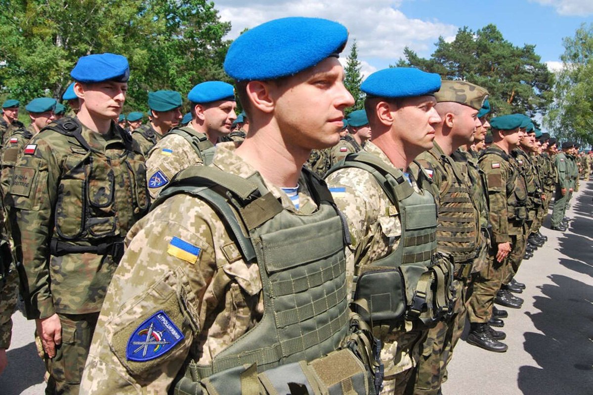 🇵🇱🇺🇦 "300 Ukrainians in Poland agreed to join the Ukrainian Legion", - said Polish Defense Minister