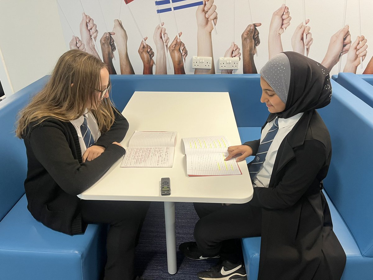 Woodmill_ML's tweet photo. S2 pupils writing and acting out a dialogue in French in our new breakout areas 😃 https://t.co/vraUTGBLyy