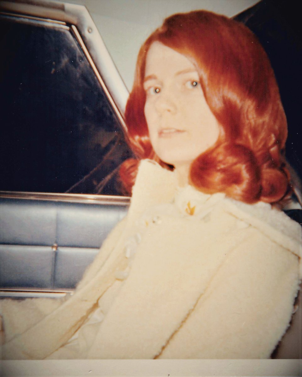 This is who my mom listened to when I was a baby in her belly.  Miss her!
ELO - Twilight (Mr.Rasser's Extended Version) with lyrics youtu.be/H0WBvJ_EfC0?si… via <a href="/YouTube/">YouTube</a>