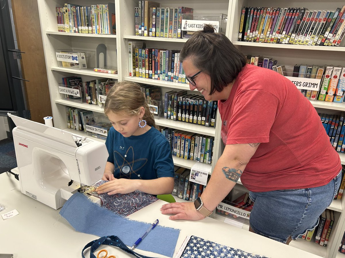 RBESRockets's tweet photo. Our Up in Stitches Sewing Club is hard at work! 🧵✂️ From stitching names with the back stitch to creating a special quilt for Quilts of Valor on the sewing machine, these kids are sewing with purpose and heart. 🇺🇸 #sewingforacause #quiltsofvalor #kidswhosew https://t.co/gn11fXNMmZ
