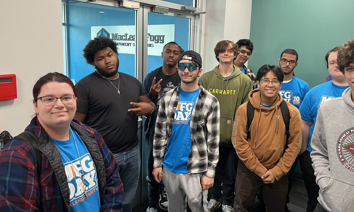 LauraDRobb's tweet photo. Students have arrived at @MacLeanFoggCS from Oakland Schools Technical Campus Southeast for #MfgDay2024! Students are from programs: Engineering, Robotics, and Mechatronics plus Welding. With their teacher, Steve Smitka. #MfgOak https://t.co/1Rg295e1yM
