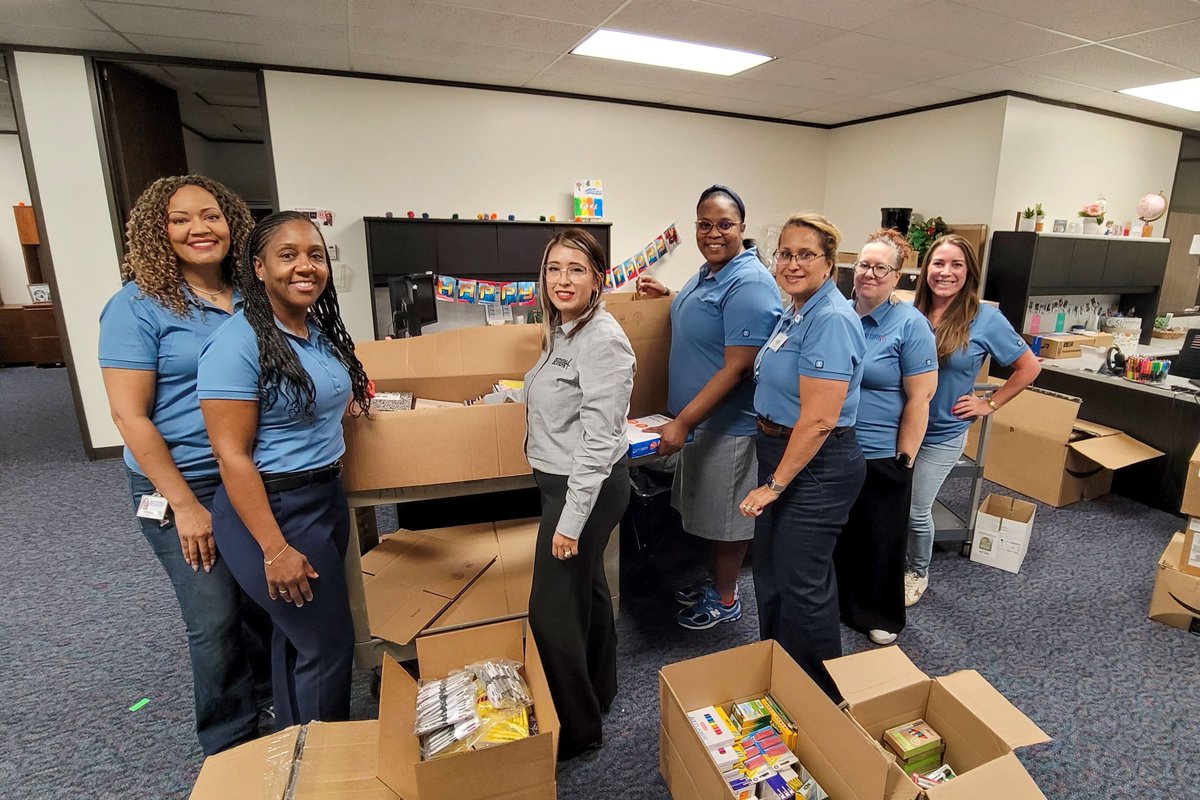 Region4ESC's tweet photo. Bringing smiles and supplies to Holbrook Elementary, our adopted school! Our District Advancement Champions recently delivered binders, markers, notebooks, and more—plus some sweet treats for the hardworking staff!  @CyFairISD https://t.co/WFH0xZkOyc