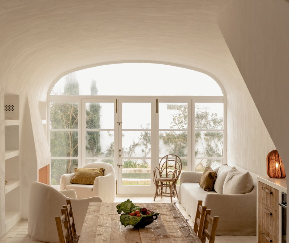 Crafting calm: a rustic Mediterranean style home in Menorca. designhunter.co.uk/a-rustic-medit…