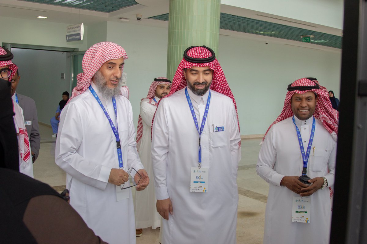 علي فقيهي tweet media