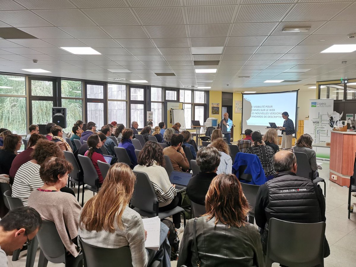 Clap de fin pour les #JournéesLigeo 2024 avec une matinée dédiée à Ligeo #Gestion.

Après la présentation des nouveautés par nos équipes, <a href="/louivig/">Louis Vignaud</a> et Manonmani Restif de <a href="/FranceArchives/">FranceArchives</a> ont donné une conférence sur les nouvelles versions des standards de description