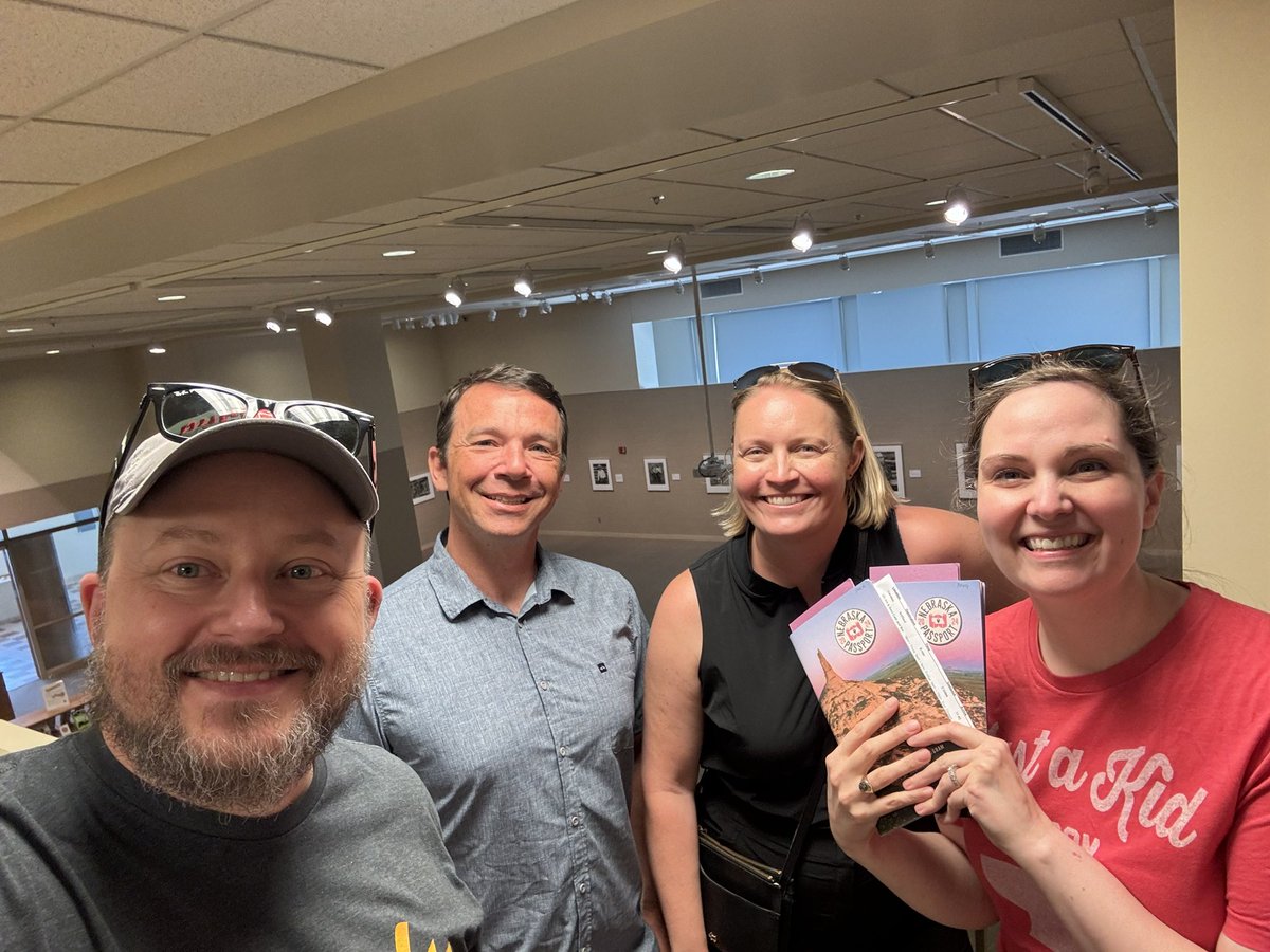 saraehoward1's tweet photo. #nepassport stops 59-62 in Lincoln! 59 at Wax Buffalo Candle Lab, 60 Art & Soul Cafe and Bar, 61 Great Plains Art Museum and 62 Ten Thousand Villages Lincoln #visitnebraska https://t.co/jsEkRE54Tf