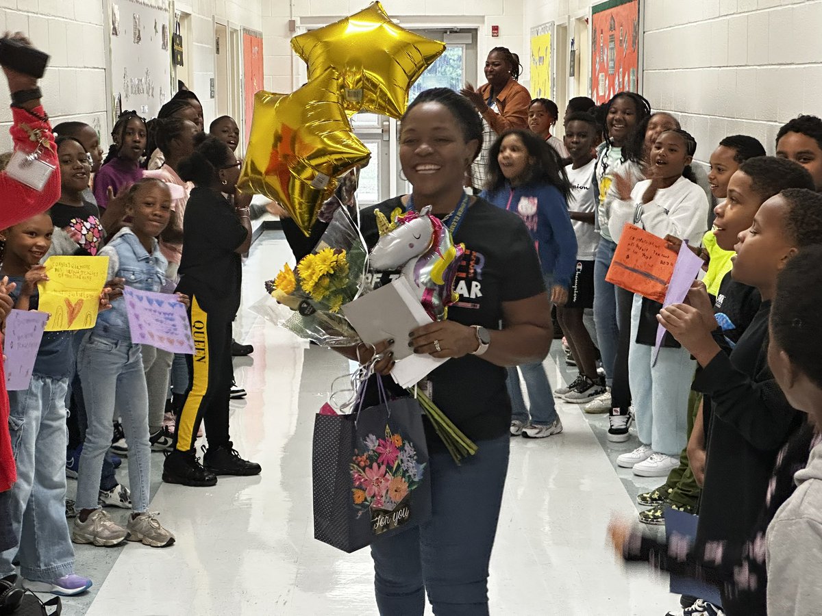 Kia Chavous (@kiachavous) on Twitter photo The outpouring of love and appreciation to <a href="/BES_hcs/">Bethlehem Elementary</a> TOTY, Ms. Gerald, was a sight to see! We are so proud that she represents our school. Continue to be a model teacher and leave lasting impacts on our students. 🎉🫶🏾🧑🏾🔬 #BESbobcats The outpouring of love and appreciation to <a href="/BES_hcs/">Bethlehem Elementary</a> TOTY, Ms. Gerald, was a sight to see! We are so proud that she represents our school. Continue to be a model teacher and leave lasting impacts on our students. 🎉🫶🏾🧑🏾🔬 #BESbobcats