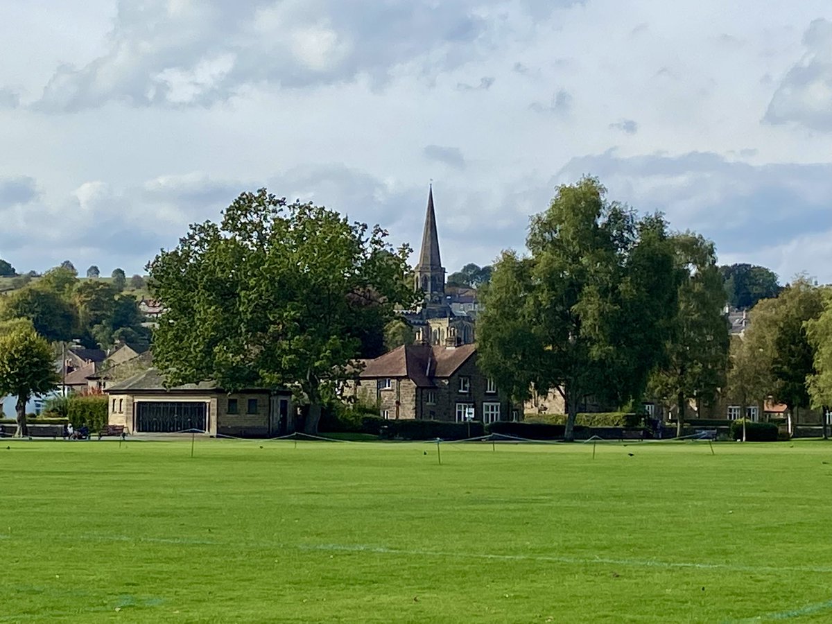 Louise 💙 tweet media