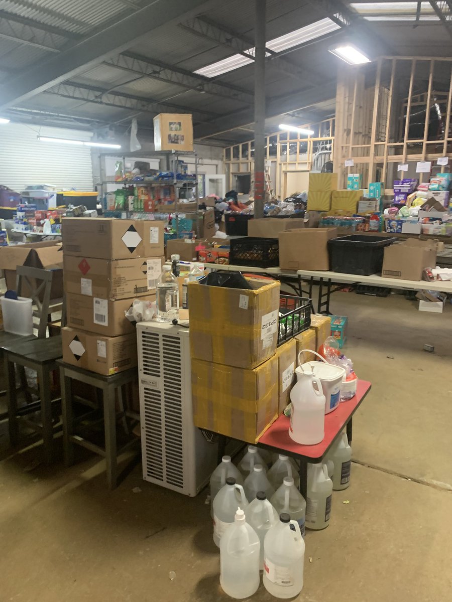 luxekittykitty's tweet photo. Asheville needs your help. 

https://t.co/vbLsoOnBEL https://t.co/V2dmbXH0xl
