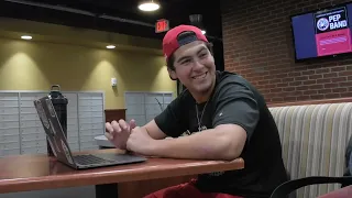 What I Eat in a Day | Day in the Life Playing College Baseball

youtu.be/r8QvWTYusr8