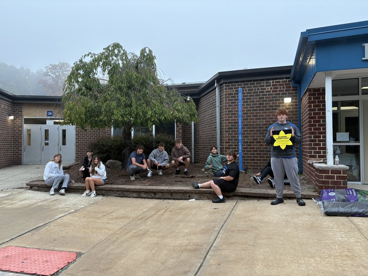 Carol Fishbone tweet media