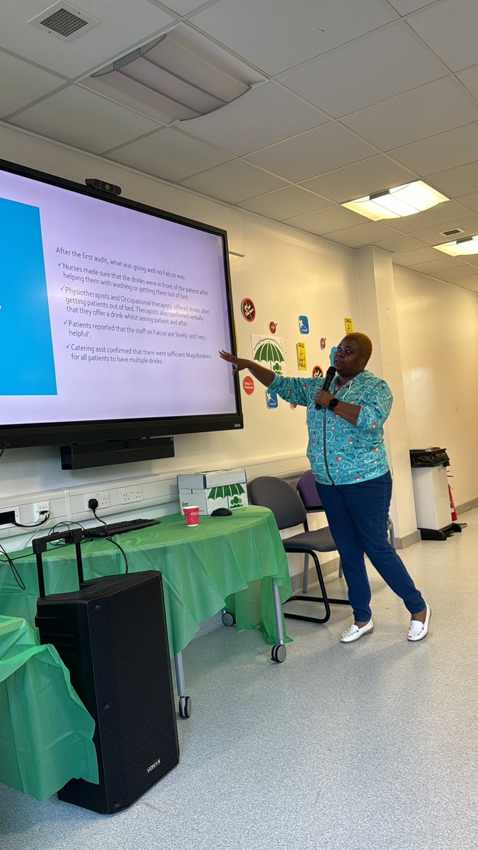 Sam from Falcon ward telling about the importance of hydration and started her session with a cheers to keep the audience hydrated for the afternoon