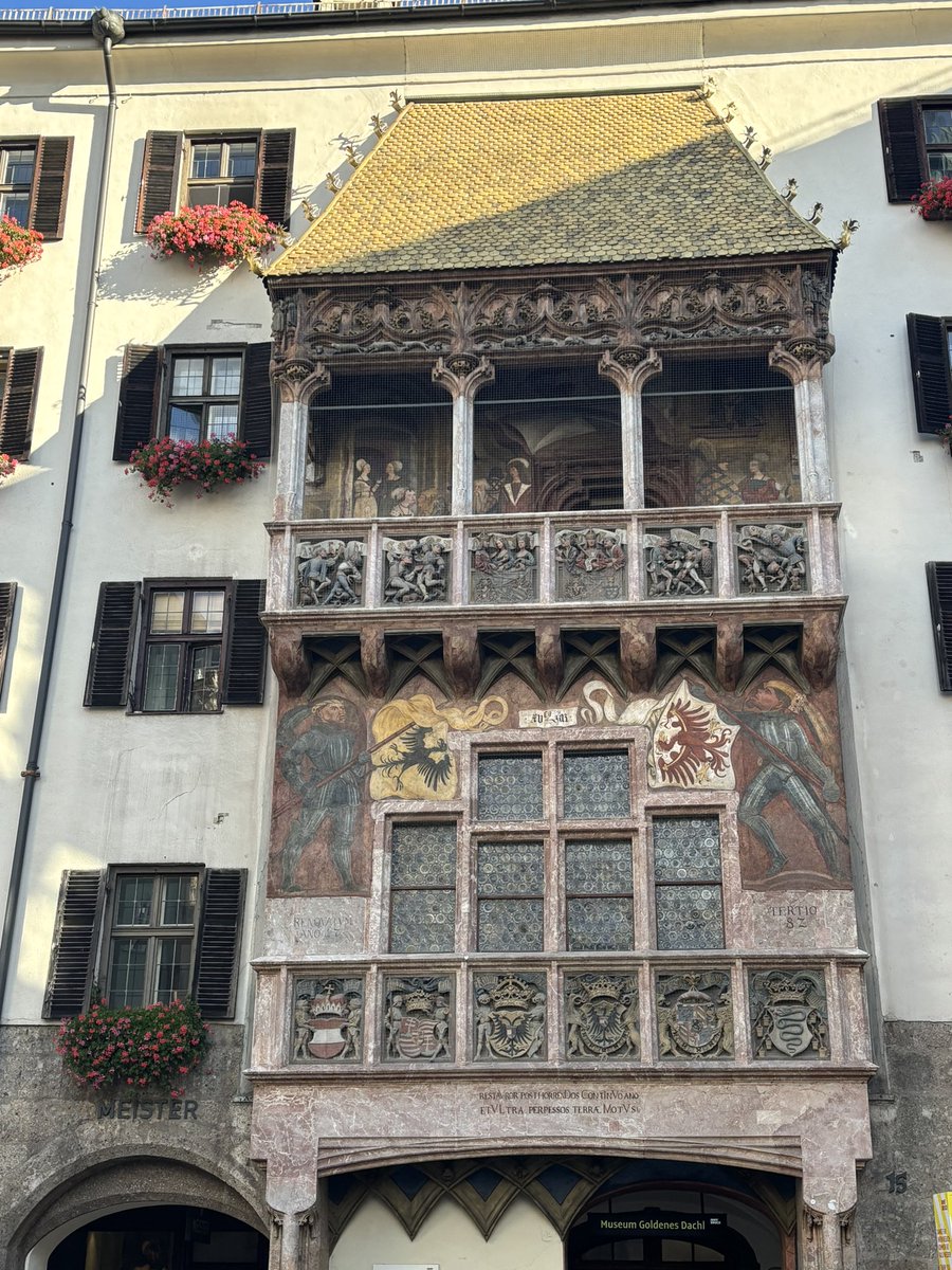 Time flies—it's already been a week since the APHAR2024 in Innsbruck. A big thank you to the organizers for such a great event! It was great to reconnect with friends and collaborators, and I’m grateful to have received the Heribert-Konzett Award for my research achievements.