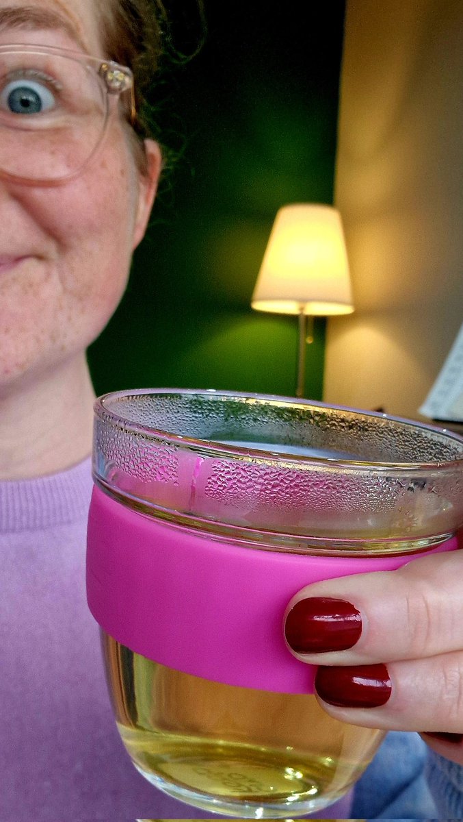 Cheers to #NoDisposableCupDay! 

Hug in a mug vessel of choice from <a href="/KeepCup/">KeepCup</a> today! Love that you can personalise!