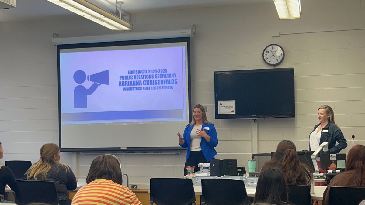 WNHSThunderD200's tweet photo. Congratulations to Adrianna Christafalos, Senior at WNHS, for being elected to the board of the IL chapter of Educators Rising! Today, she traveled to NIU for her first official duty, inspiring future educators by sharing how Educators Rising has shaped her path.  #DesignYourPath https://t.co/DXzbzOfu2r