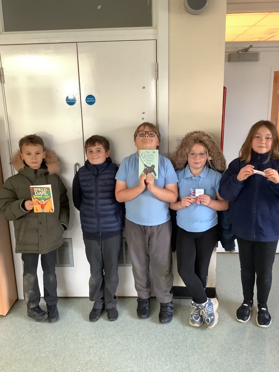 Y5AngramBank's tweet photo. Well done to our @Y5AngramBank and @Y6AngramBank celebration assembly winners this week! https://t.co/Otzs60USX4