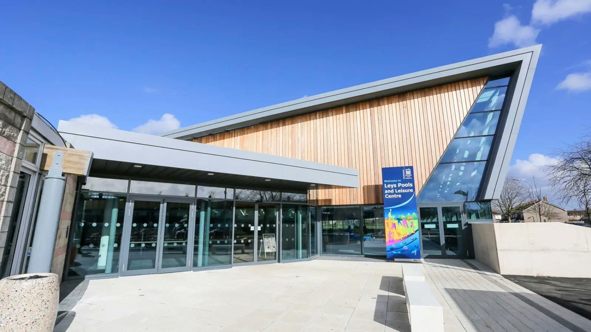 Support your local leisure centre this weekend! Oxford’s leisure centres’ Big Open Weekend gives kids and grownups the chance to try a brand new sport, including free swimming, badminton and soft play sessions. Find your nearest centre and get stuck in!:

oxfordcityleisure.com