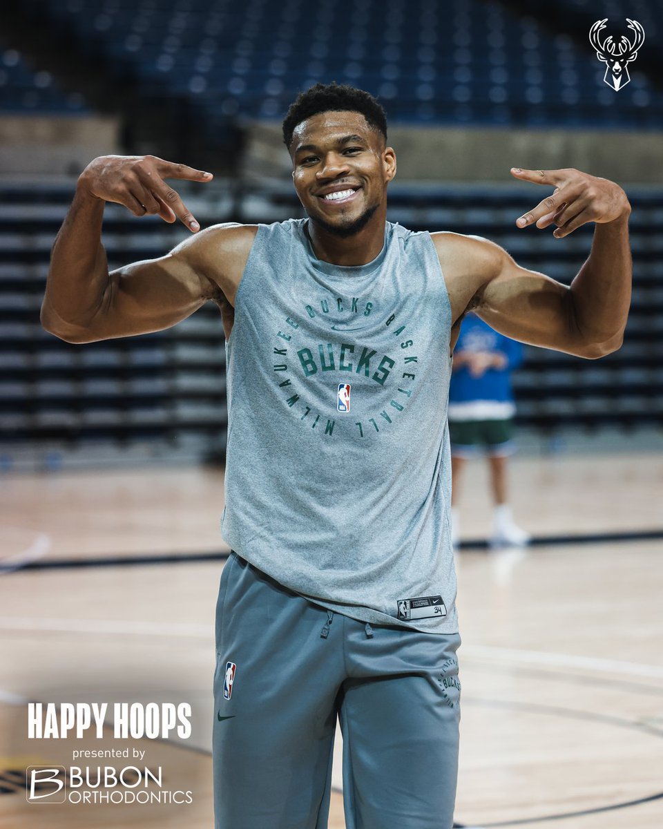 Milwaukee Bucks tweet media