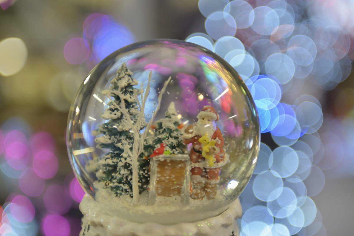 Nearly the end of the month! It's almost goodbye October and hello November. This week we’re now officially on our countdown to Christmas with all our clients. Jingle all the way!