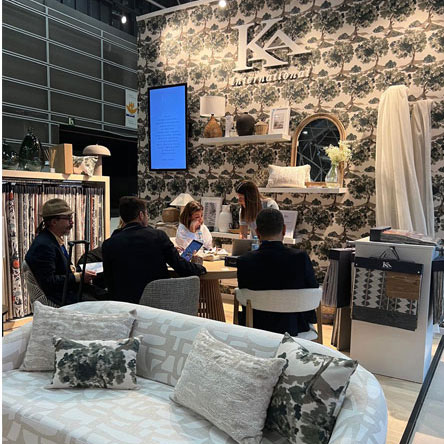 Recién clausuradas <a href="/habitatvalencia/">FeriaHábitatValència</a> , <a href="/Textilhogar_HTP/">Textilhogar | HOME TEXTILES PREMIUM</a>  y Espacio Cocina Sici –ferias de diseño de interiores, mobiliario y equipamiento para el hogar, con casi un millar de expositores de 17 países– te descubrimos las tendencias y novedades para 2025 en <a href="/feriavalencia/">Feria Valencia</a>.