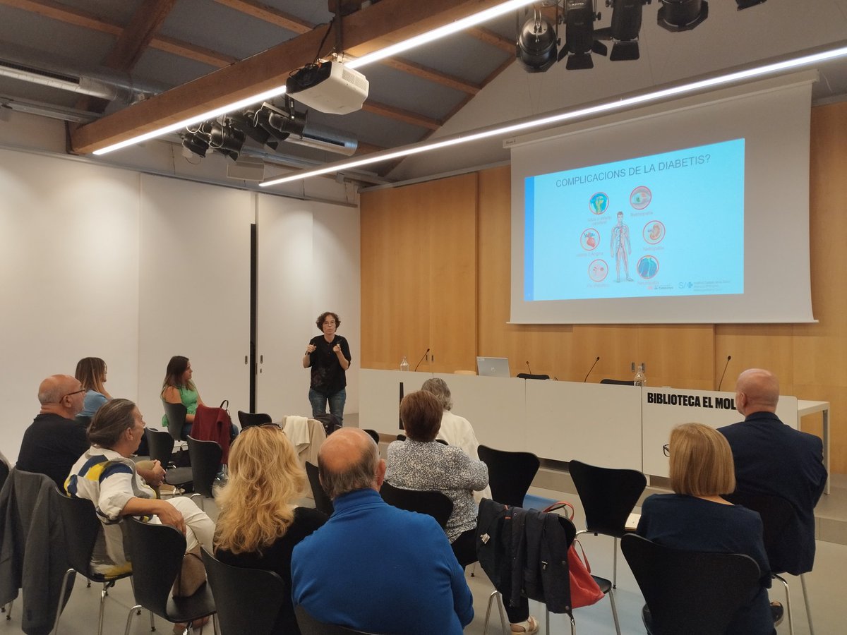 Biblioteca de Molins de Rei (@bibliomolins) on Twitter photo Us deixem unes imatges de la "Xerrada sobre els factors de risc cardiovascular: quins són i com evitar-los" a la #BibliotecaelaMolí.
#SetmanaDelCor <a href="/AjMolinsdeRei/">Ajuntament de Molins de Rei</a> Us deixem unes imatges de la "Xerrada sobre els factors de risc cardiovascular: quins són i com evitar-los" a la #BibliotecaelaMolí.
#SetmanaDelCor <a href="/AjMolinsdeRei/">Ajuntament de Molins de Rei</a>
