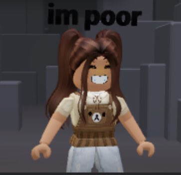 TamaRoblox's tweet image. Why does everyone have headless but not me?? 😭😭