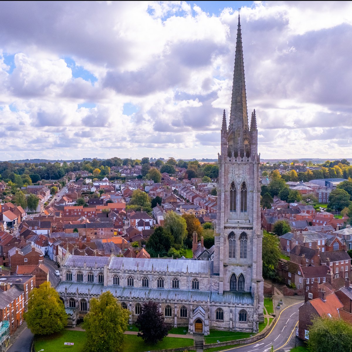 AltitudePhotos's tweet photo. Got to love it when a photogenic church pops up right next to your work site. It would have been rude not to photograph this one while we were there.

#ScenicViews https://t.co/UFvh5jOMks