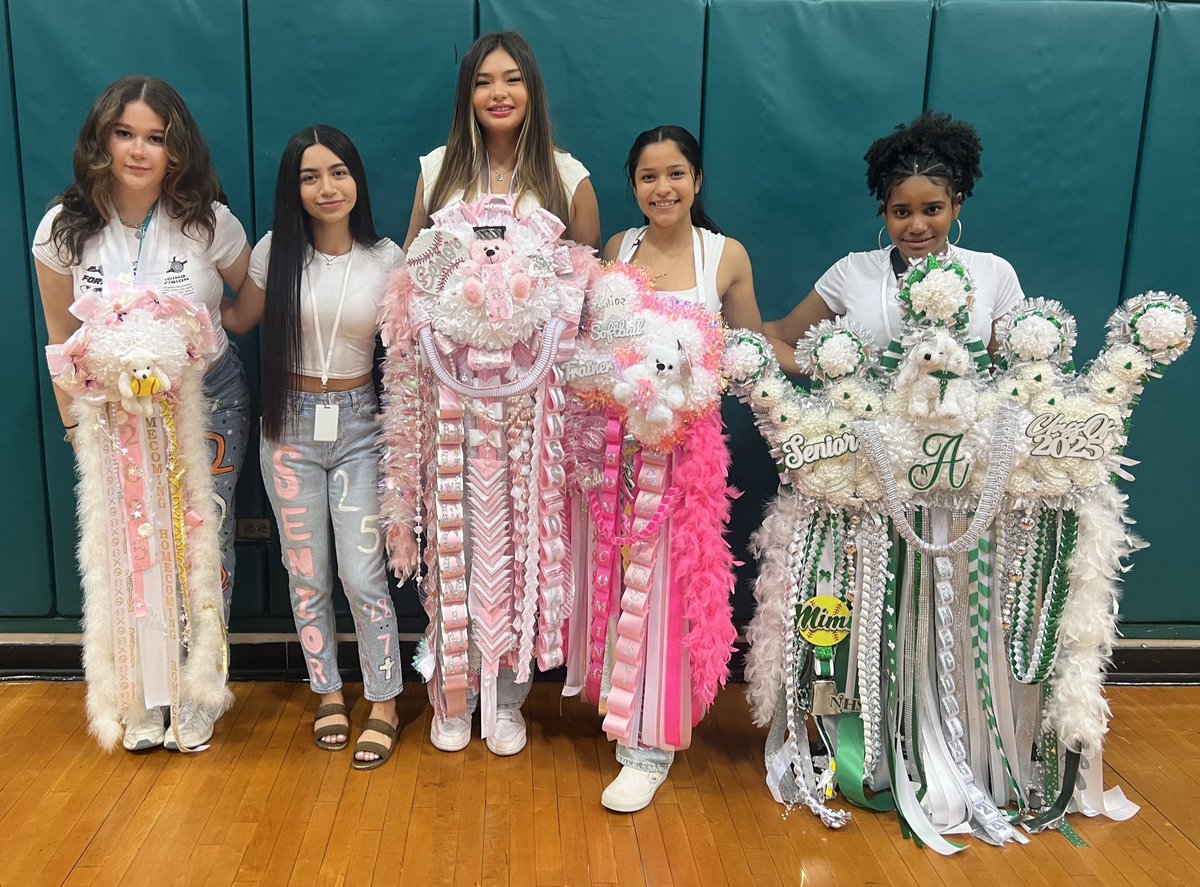 HOCO ‘24 🥎💚✅